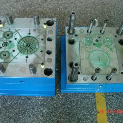 H13 P20 High Precision Injection Molding Service For Electronic Case Household